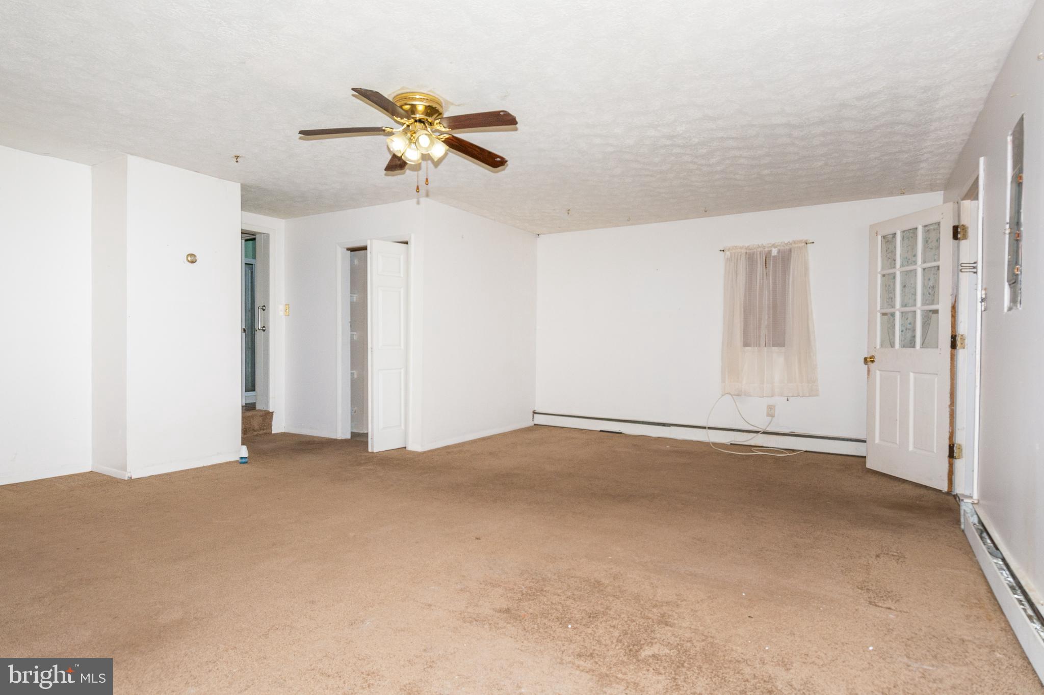 GREEN GABLES - Residential