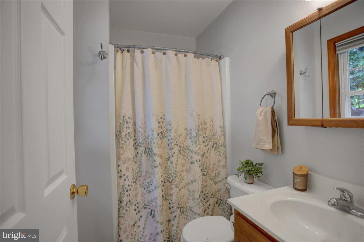 HILLVIEW ESTATES - Residential