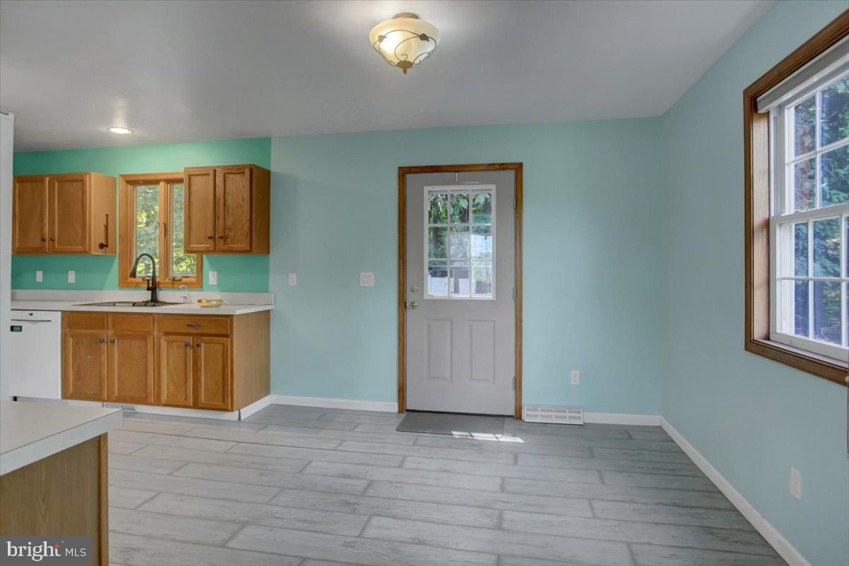 HILLVIEW ESTATES - Residential