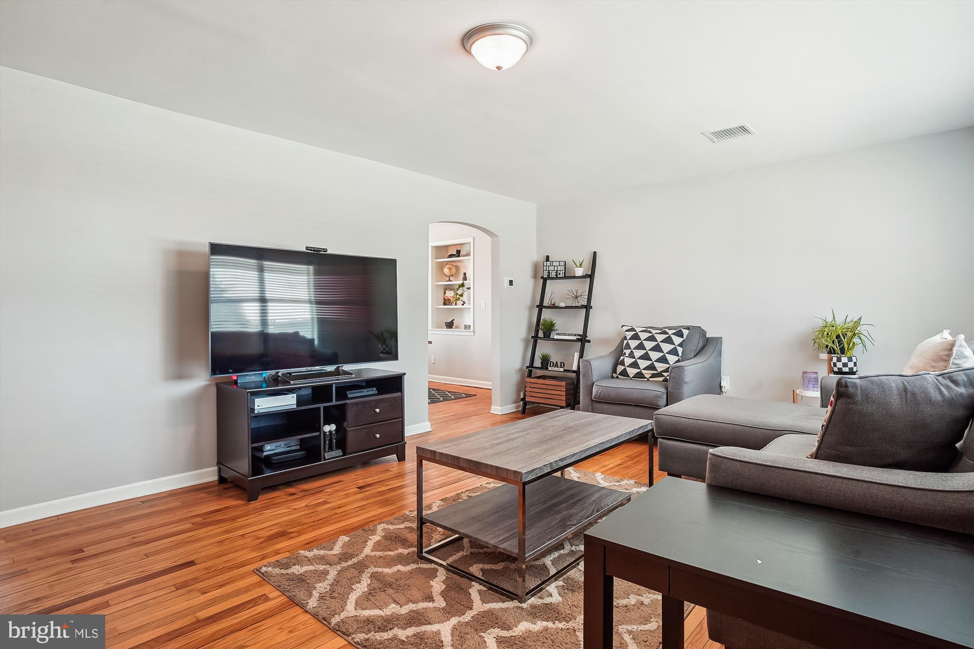 CENTREVILLE - Residential