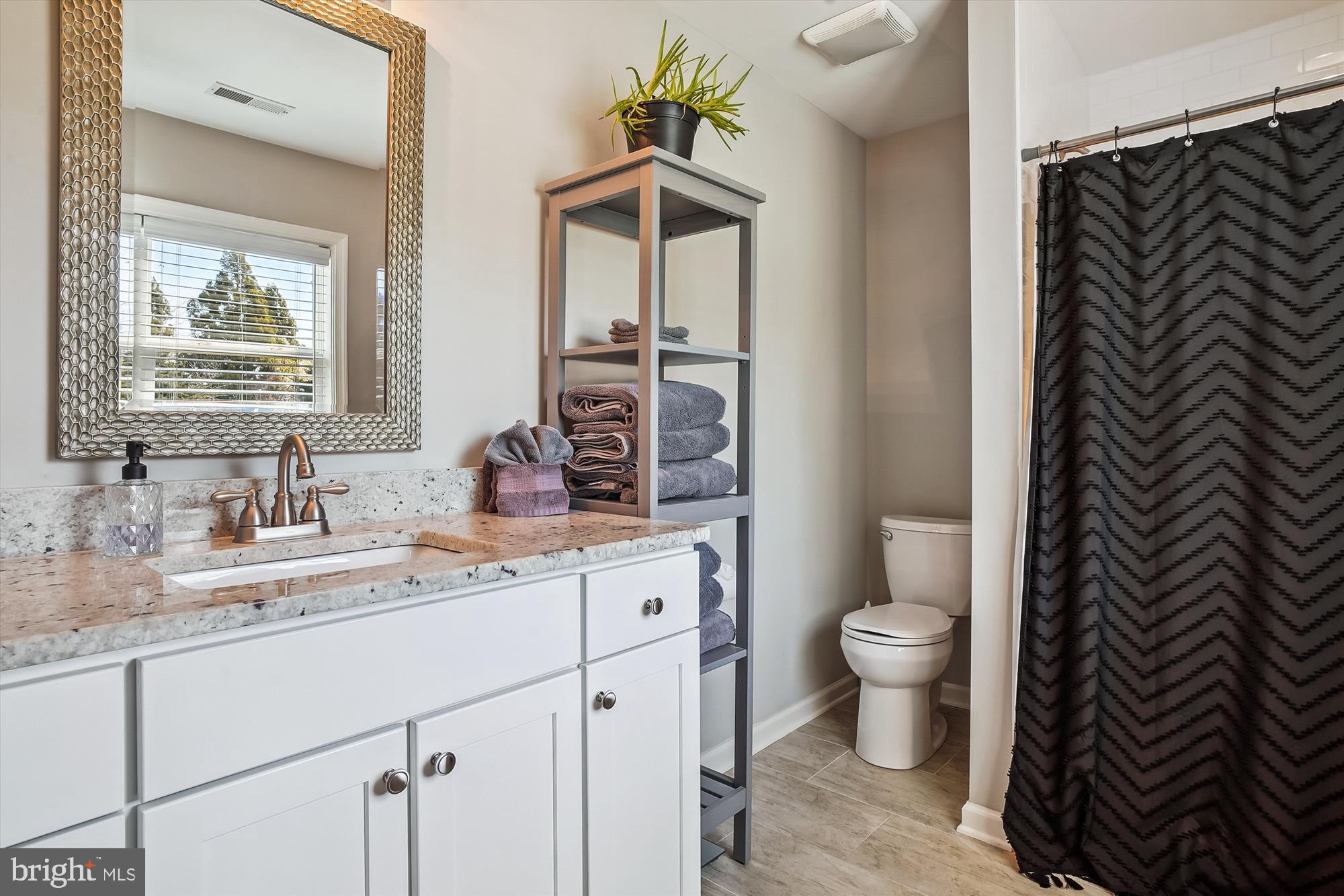 CENTREVILLE - Residential