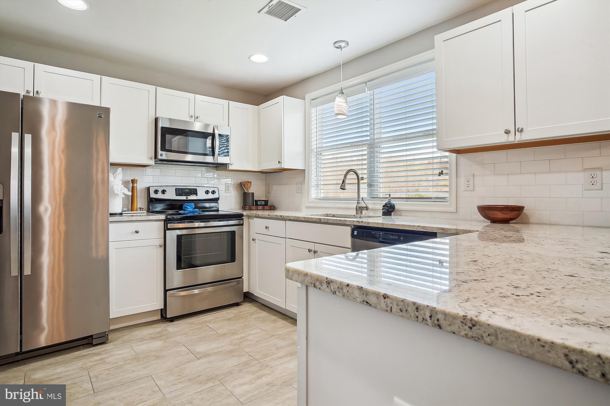 CENTREVILLE - Residential