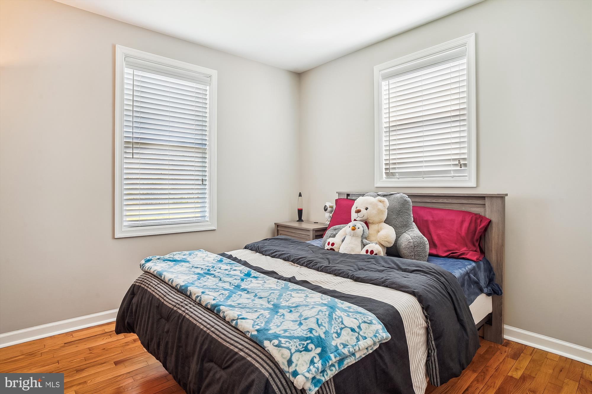 CENTREVILLE - Residential