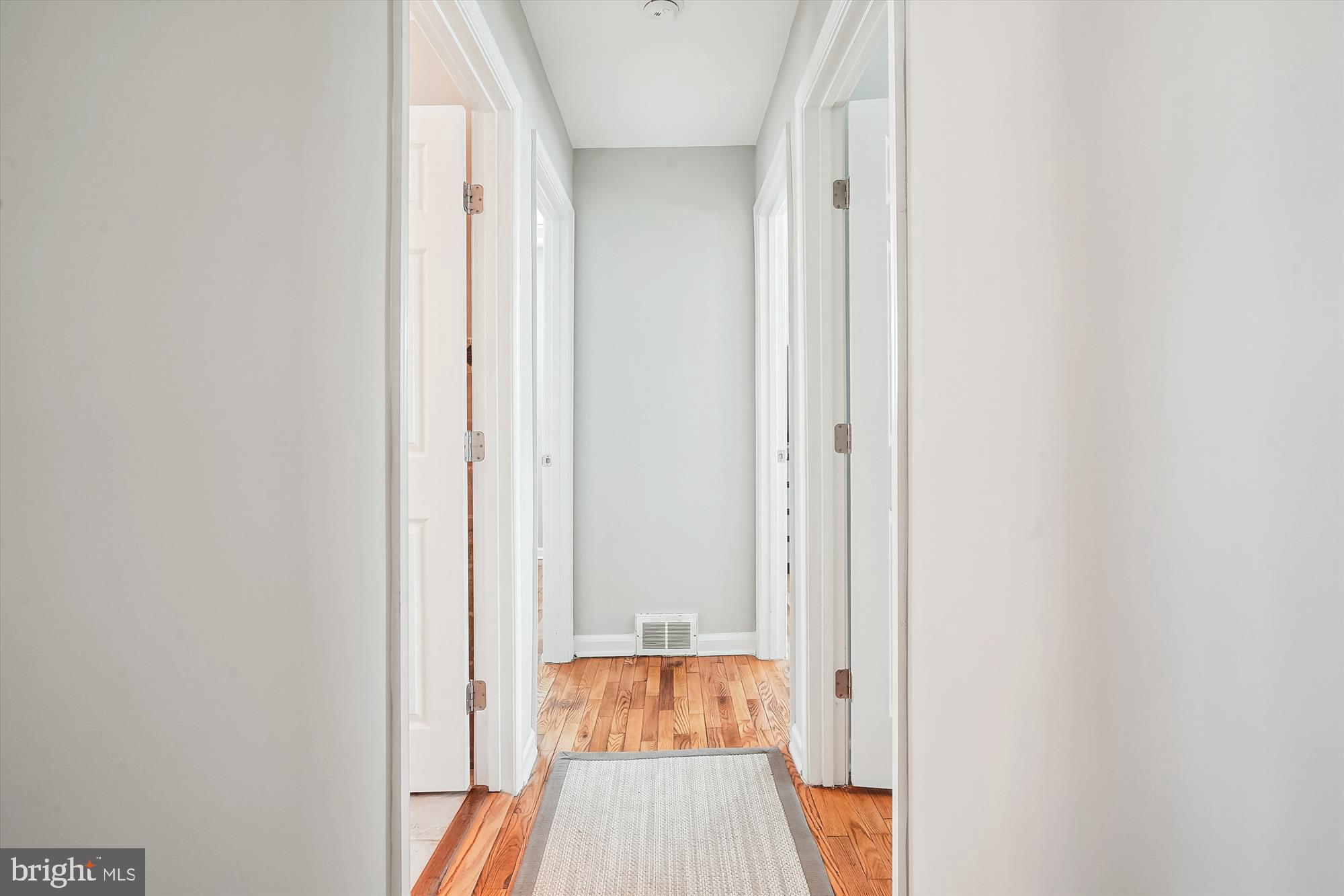 CENTREVILLE - Residential