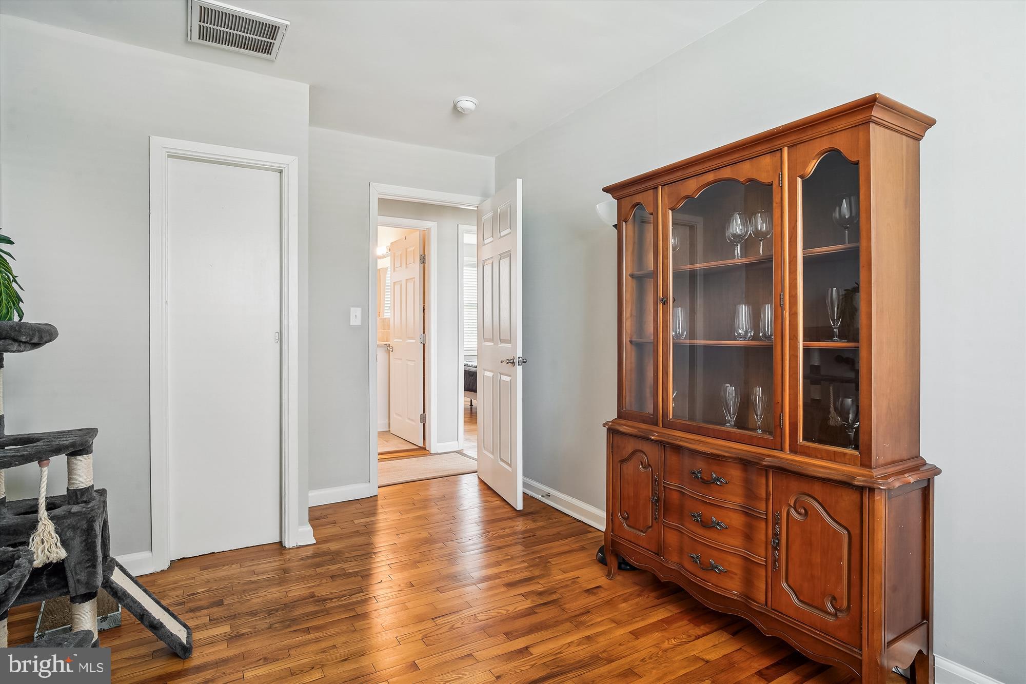 CENTREVILLE - Residential