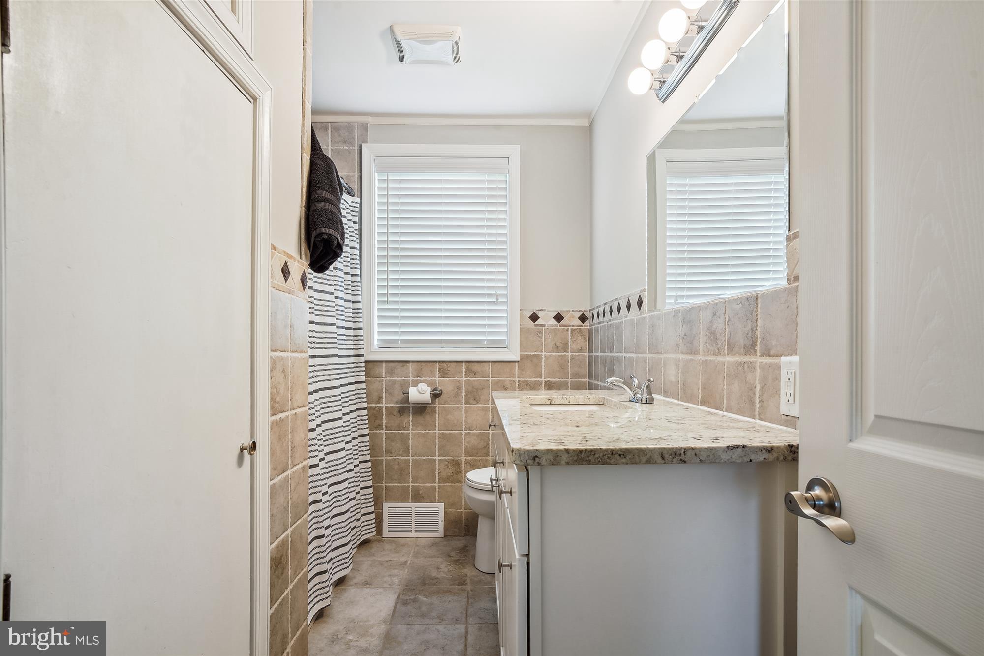 CENTREVILLE - Residential