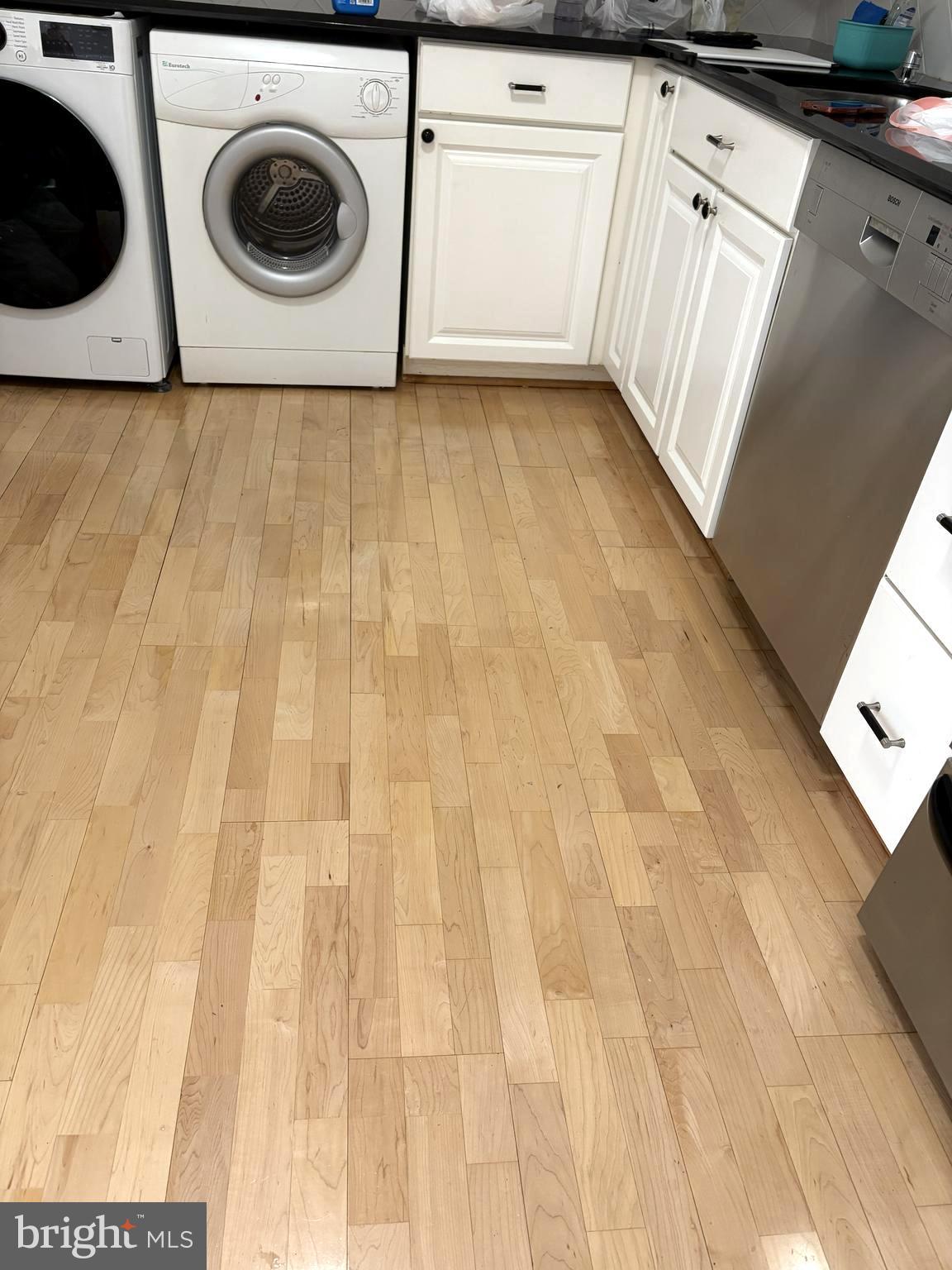 ROTONDA - Residential Lease