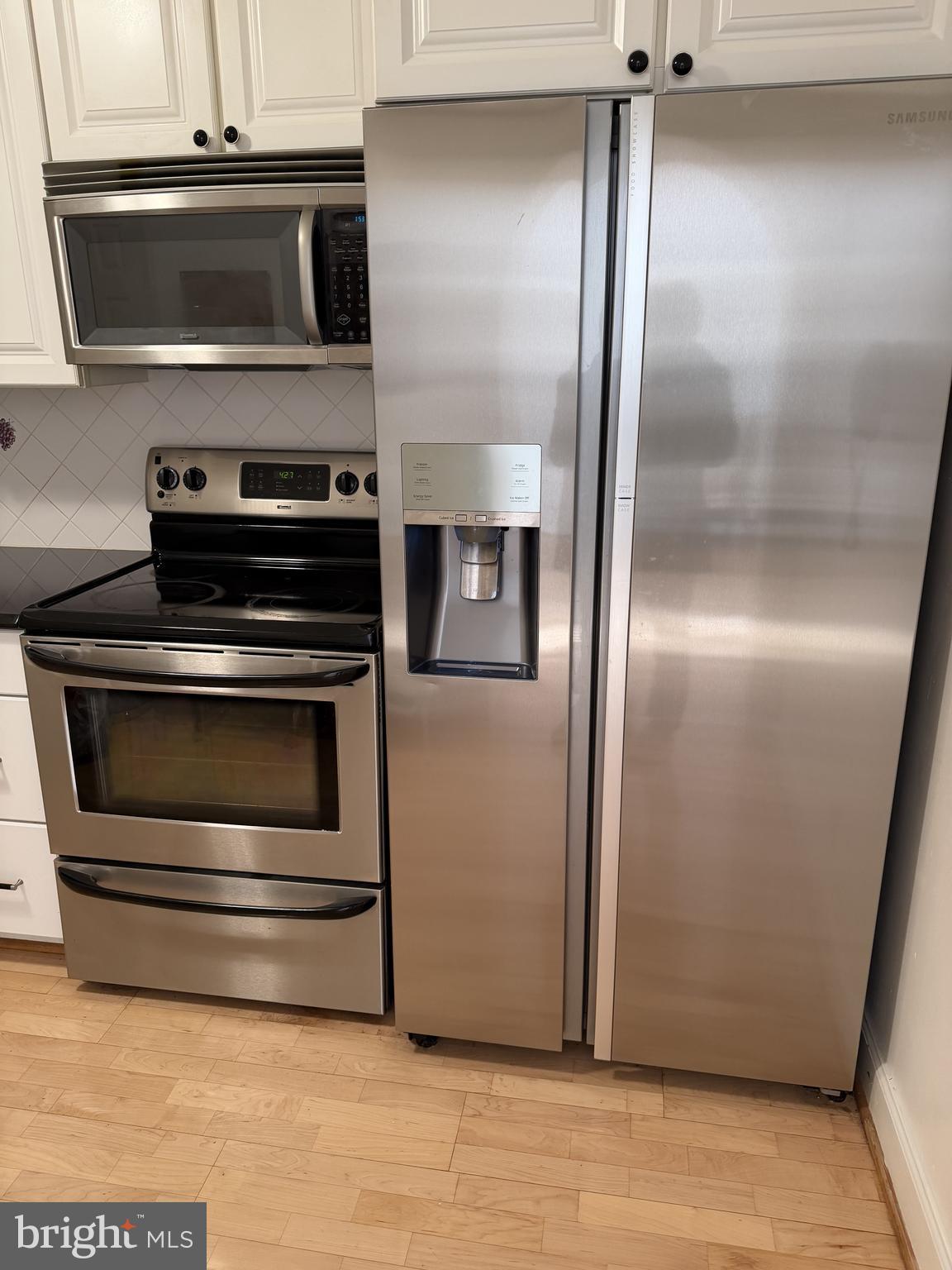 ROTONDA - Residential Lease