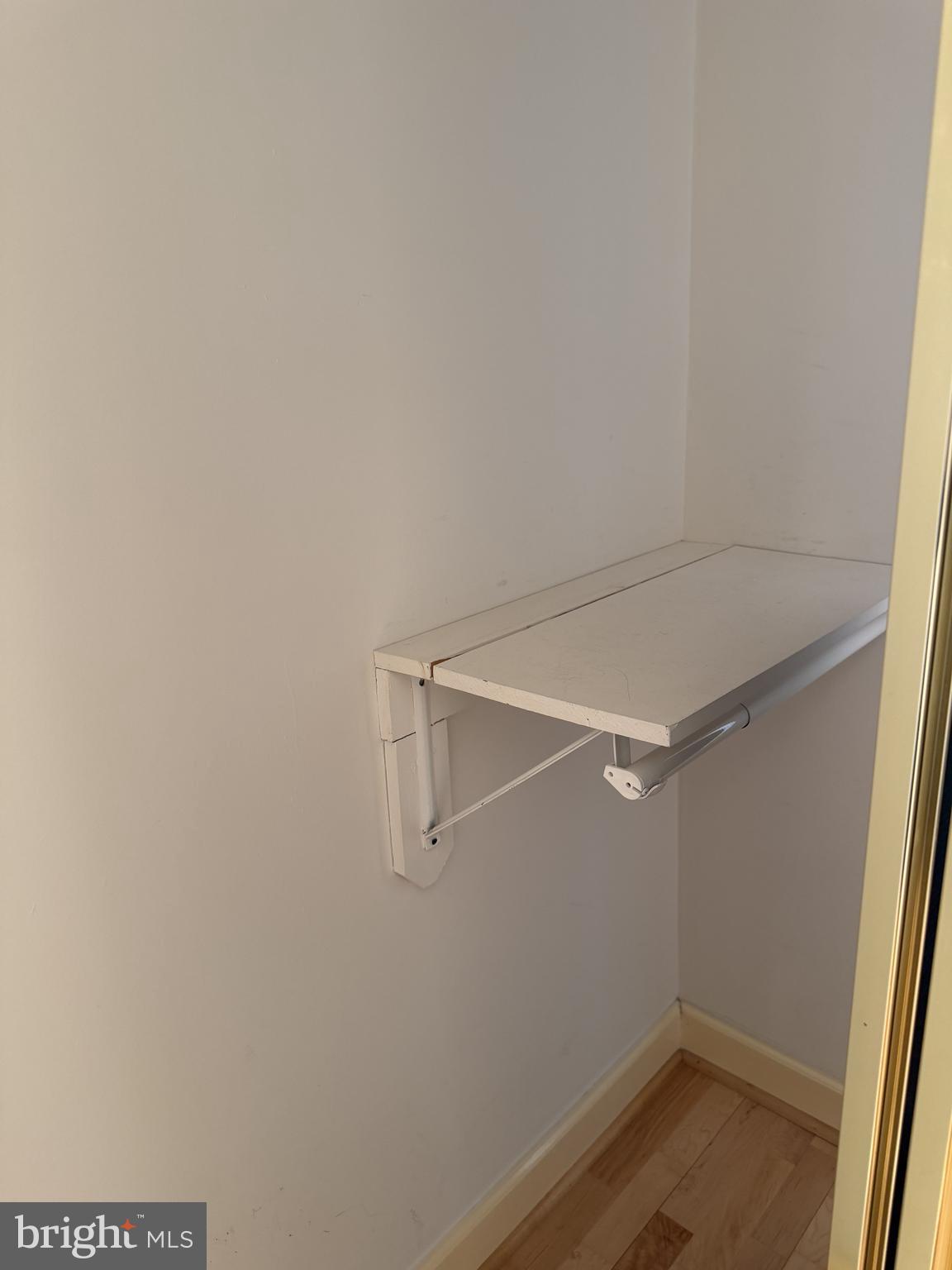 ROTONDA - Residential Lease