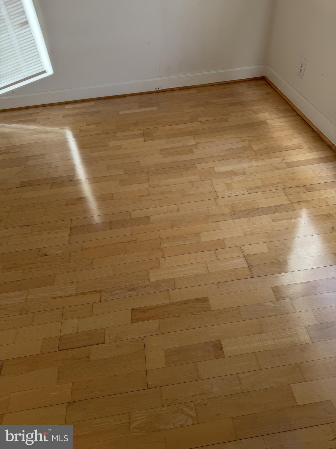 ROTONDA - Residential Lease