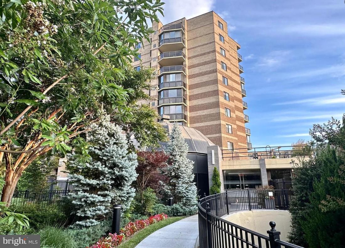 8380 GREENSBORO DRIVE 925