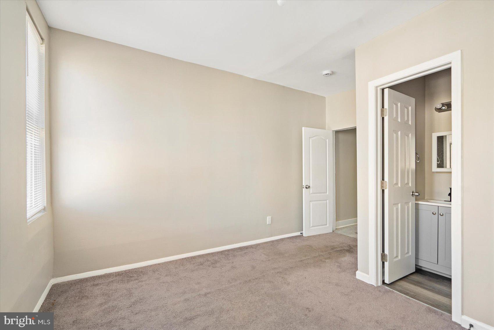 BROADWAY EAST - Residential