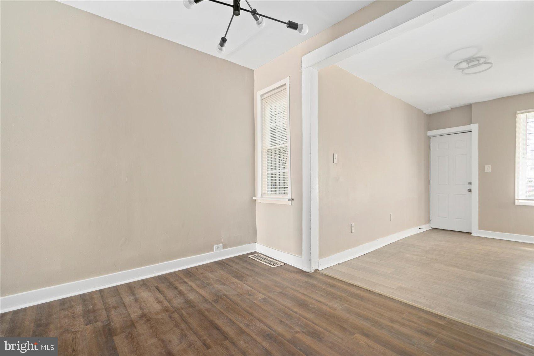 BROADWAY EAST - Residential