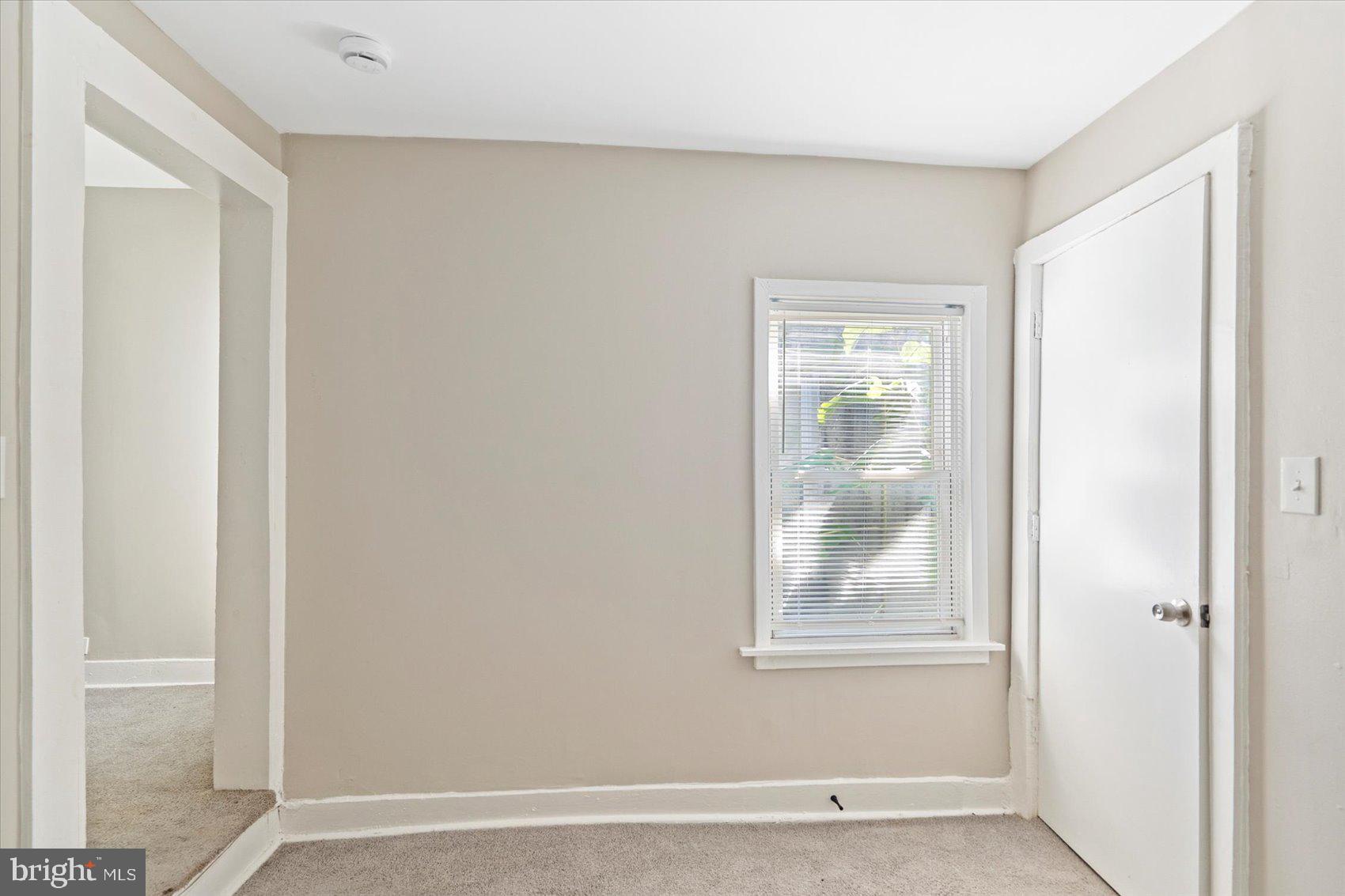 BROADWAY EAST - Residential