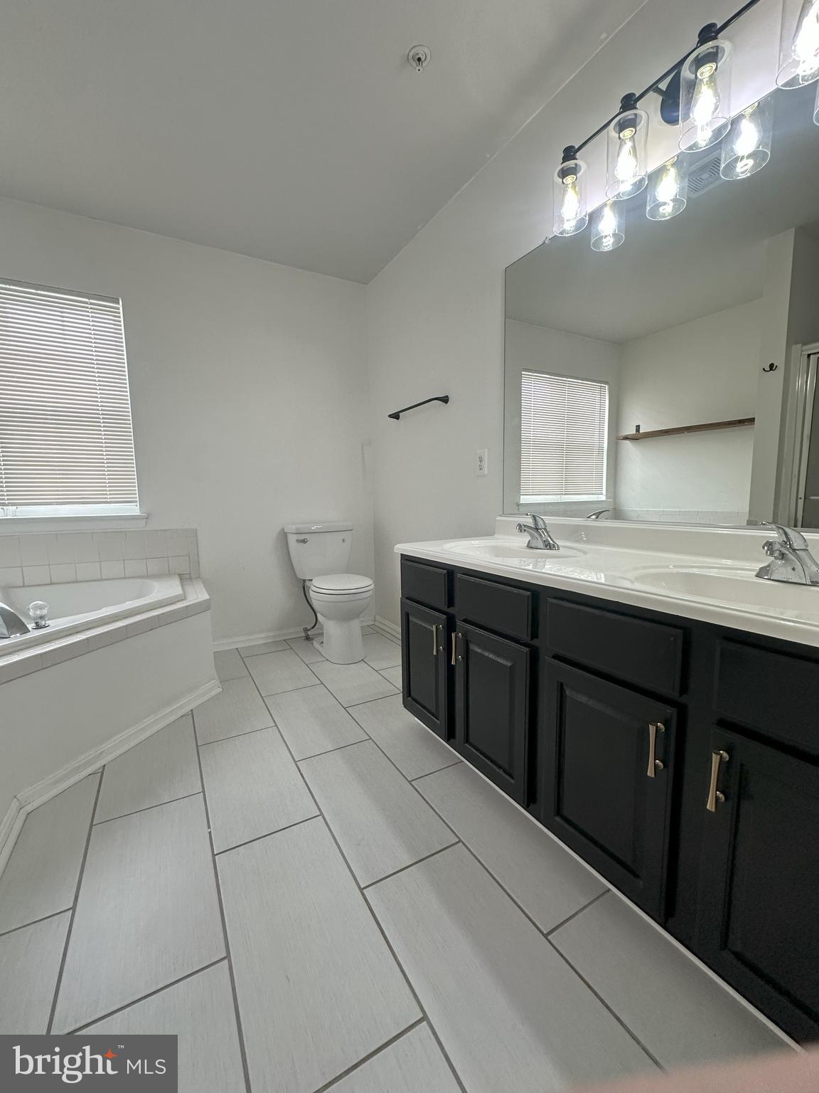 PINEY RIDGE VILLAGE - Residential