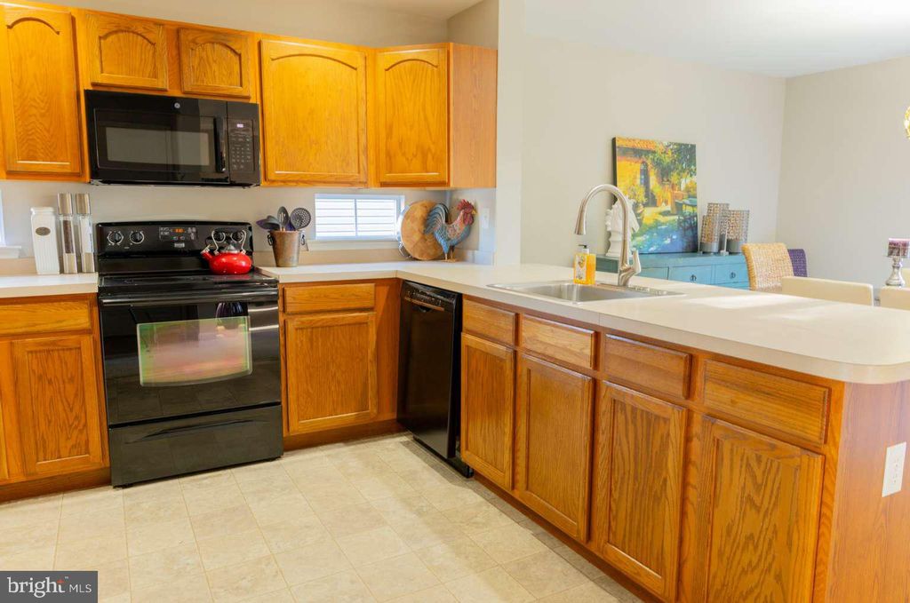 Photo of 120 Marquis Drive, COATESVILLE, PA 19320 (MLS # PACT2111516)