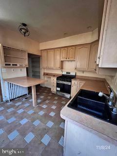 HOWARD PARK - Residential