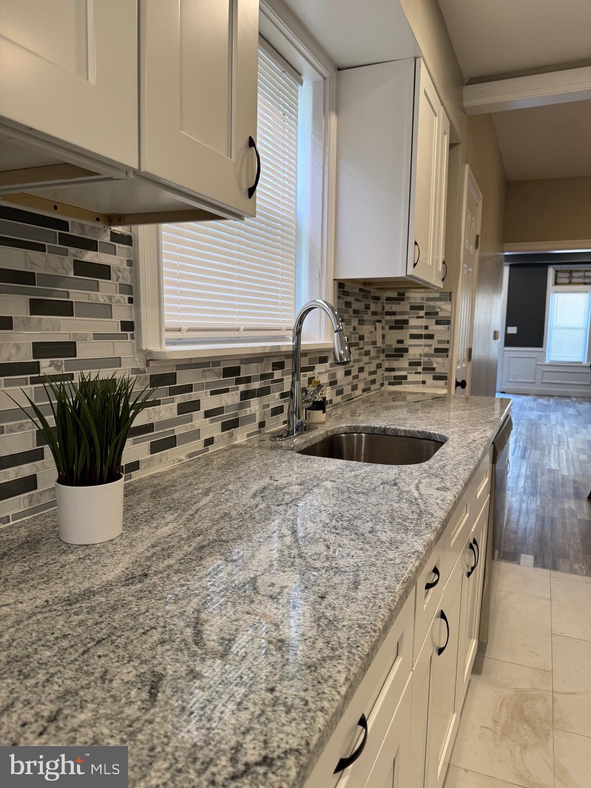 PHILADELPHIA (SOUTHWEST) - Residential