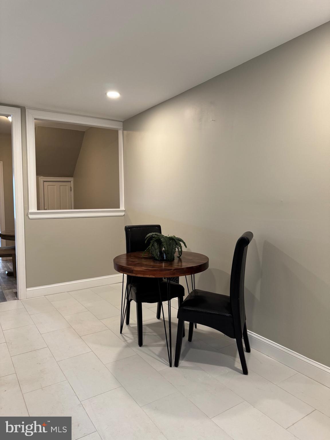 PHILADELPHIA (SOUTHWEST) - Residential