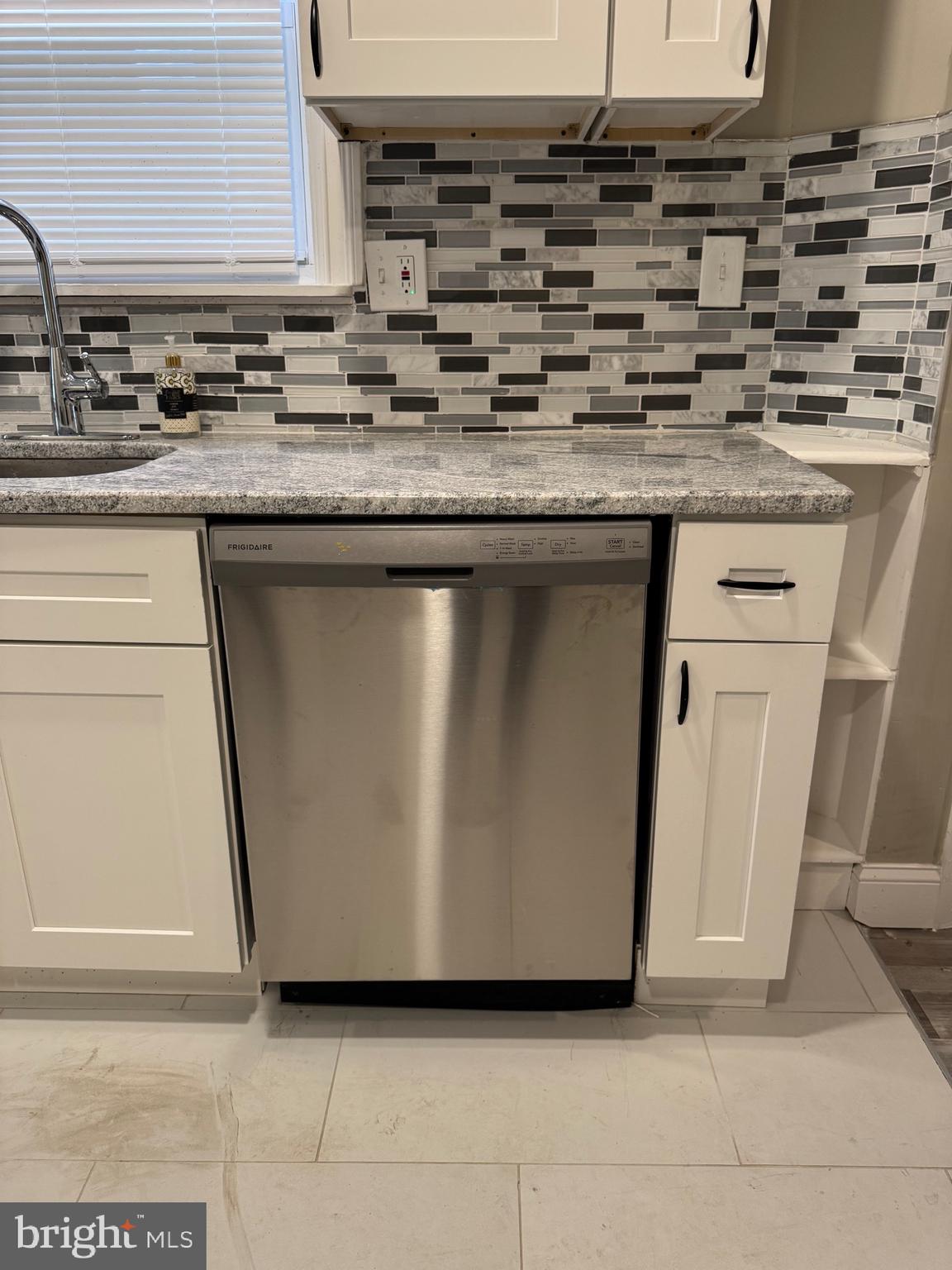 PHILADELPHIA (SOUTHWEST) - Residential