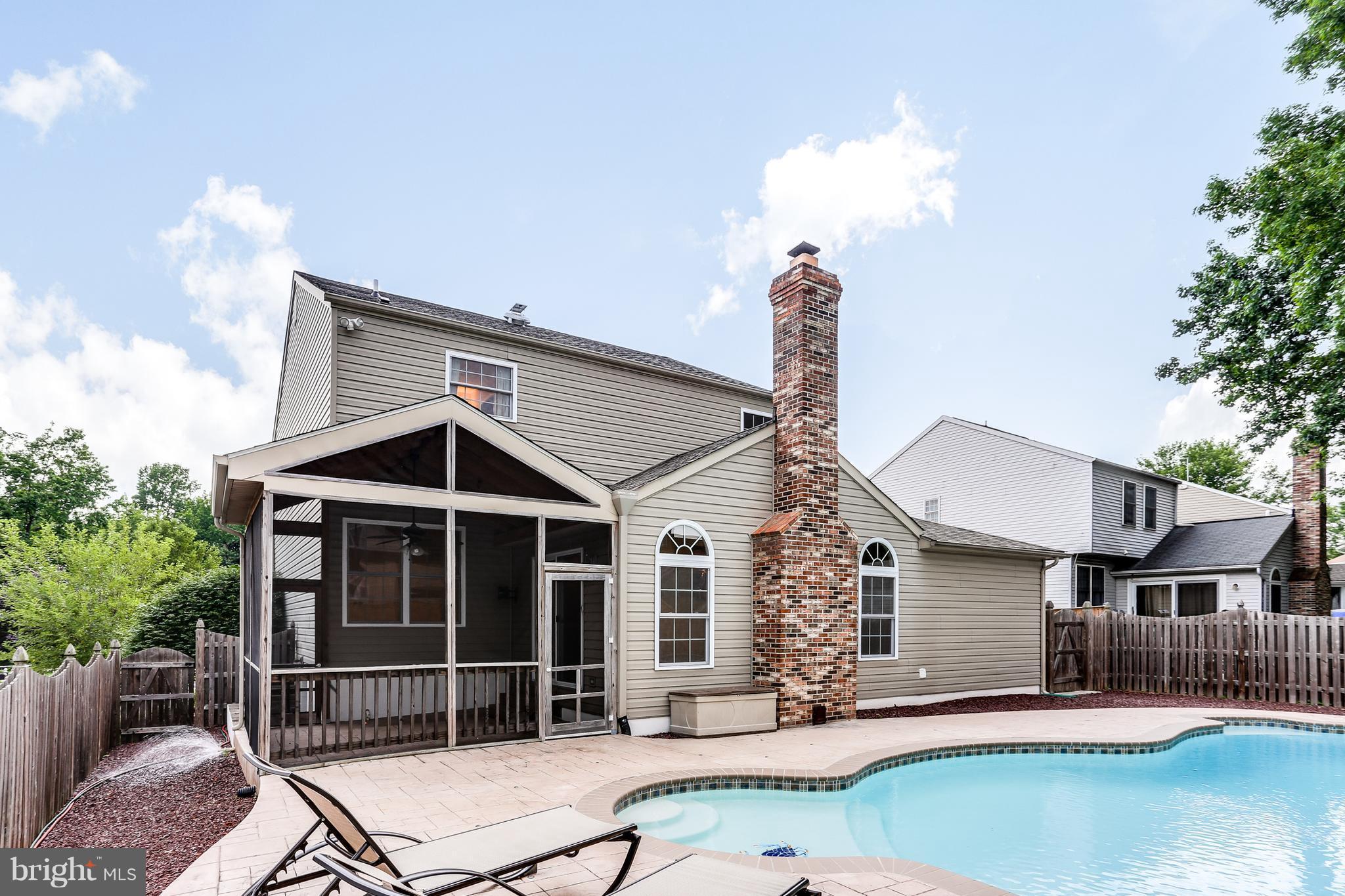 HARTING FARM - Residential