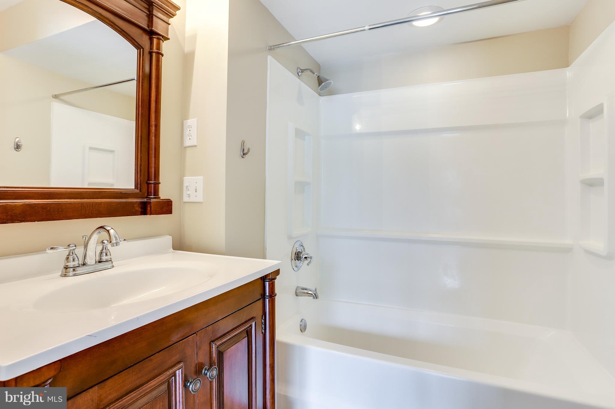 HARTING FARM - Residential