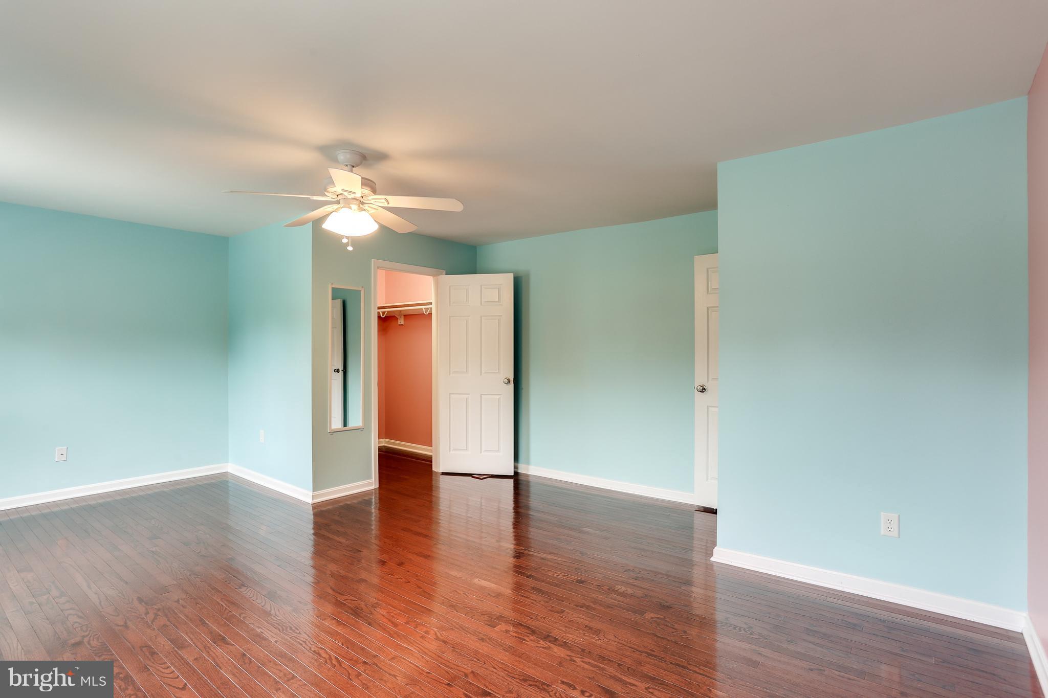 HARTING FARM - Residential