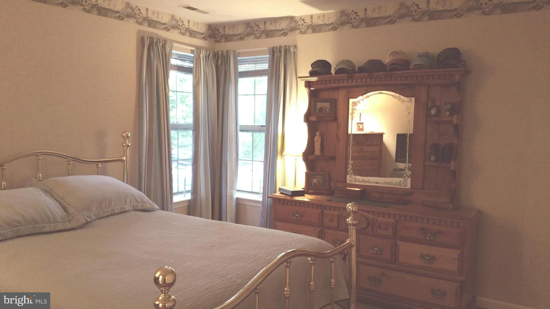 THE POINTE - Residential