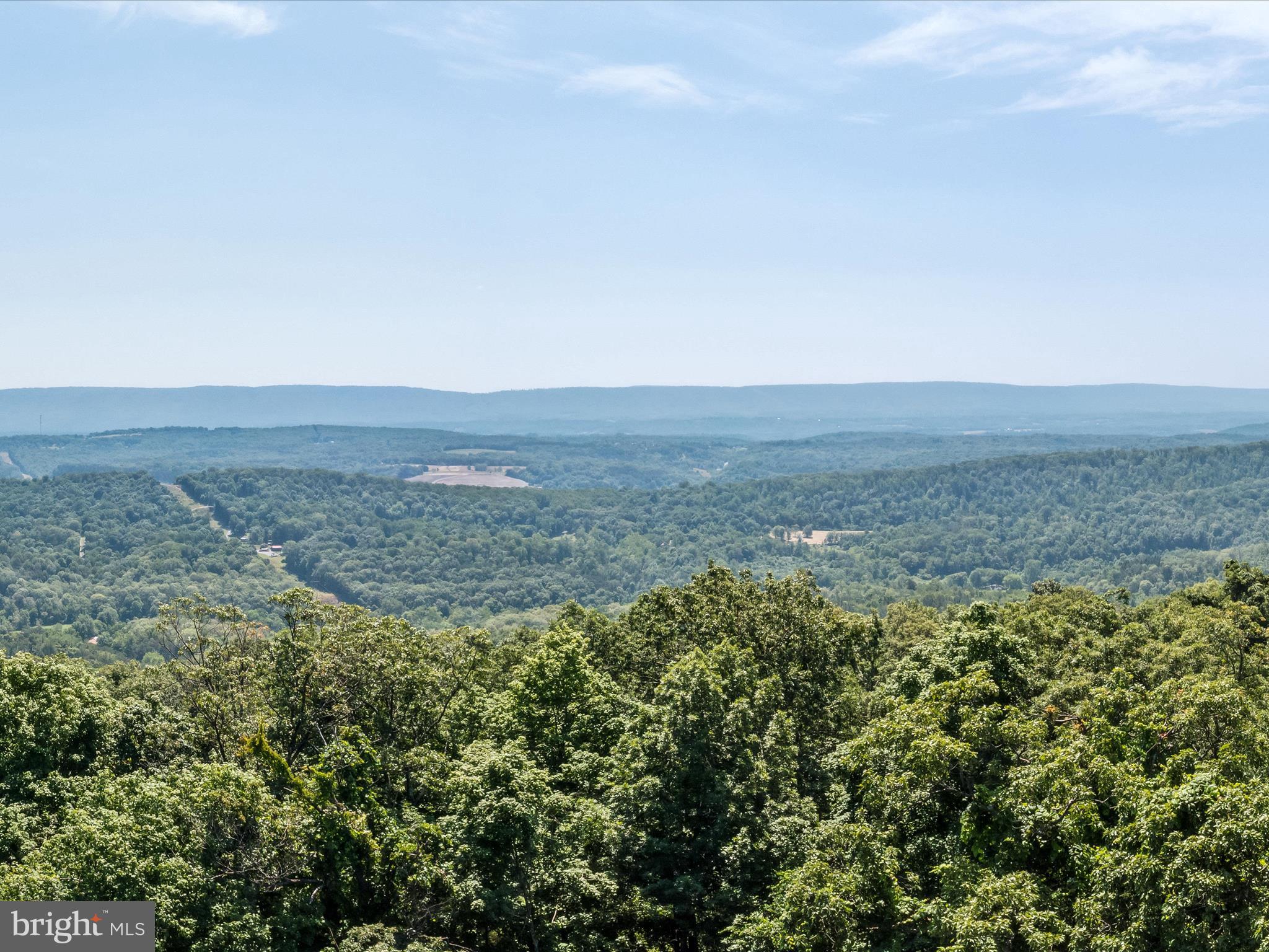 QUAINT HILLS MOUNTAIN SECTION - Land