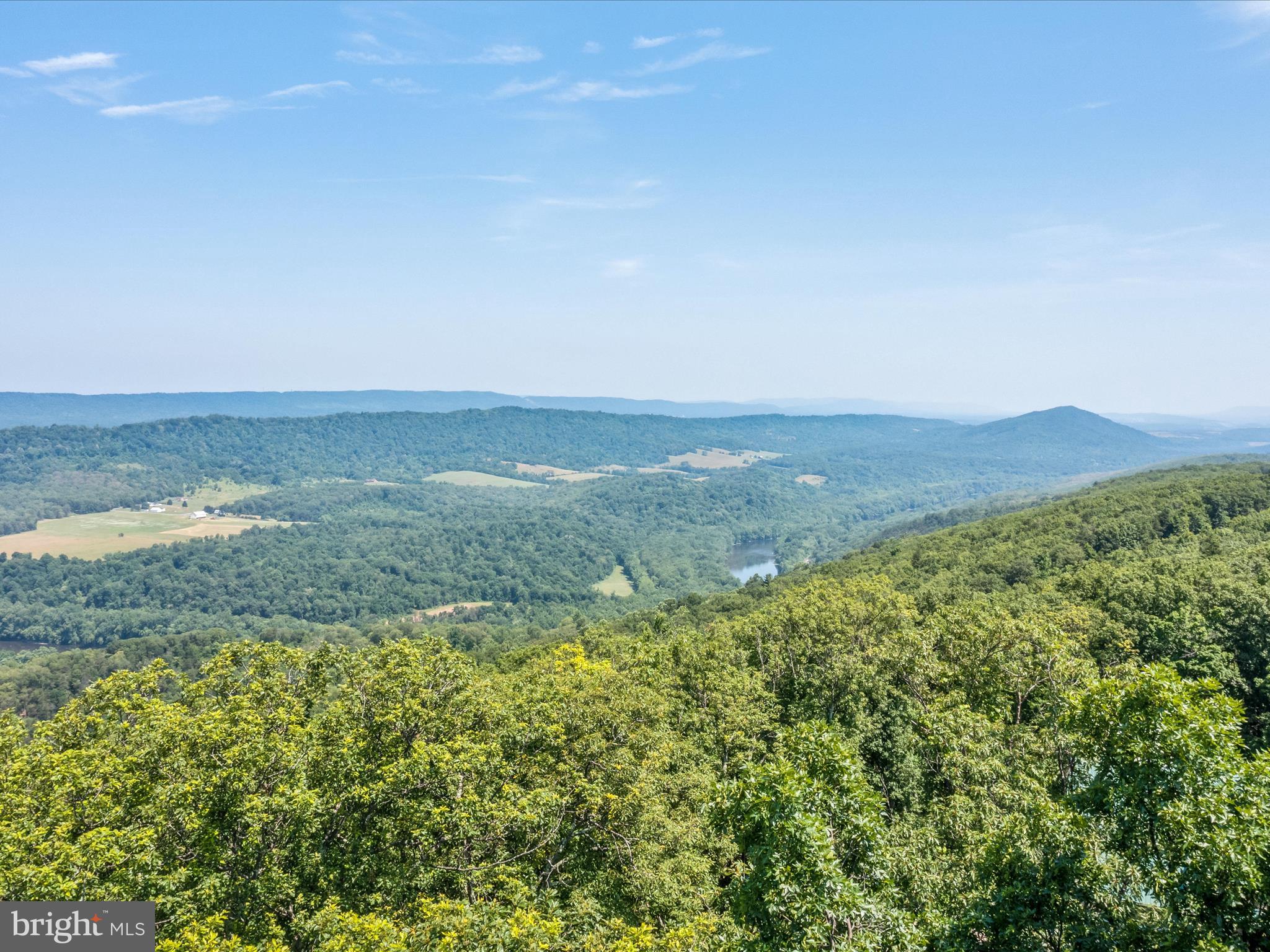 QUAINT HILLS MOUNTAIN SECTION - Land