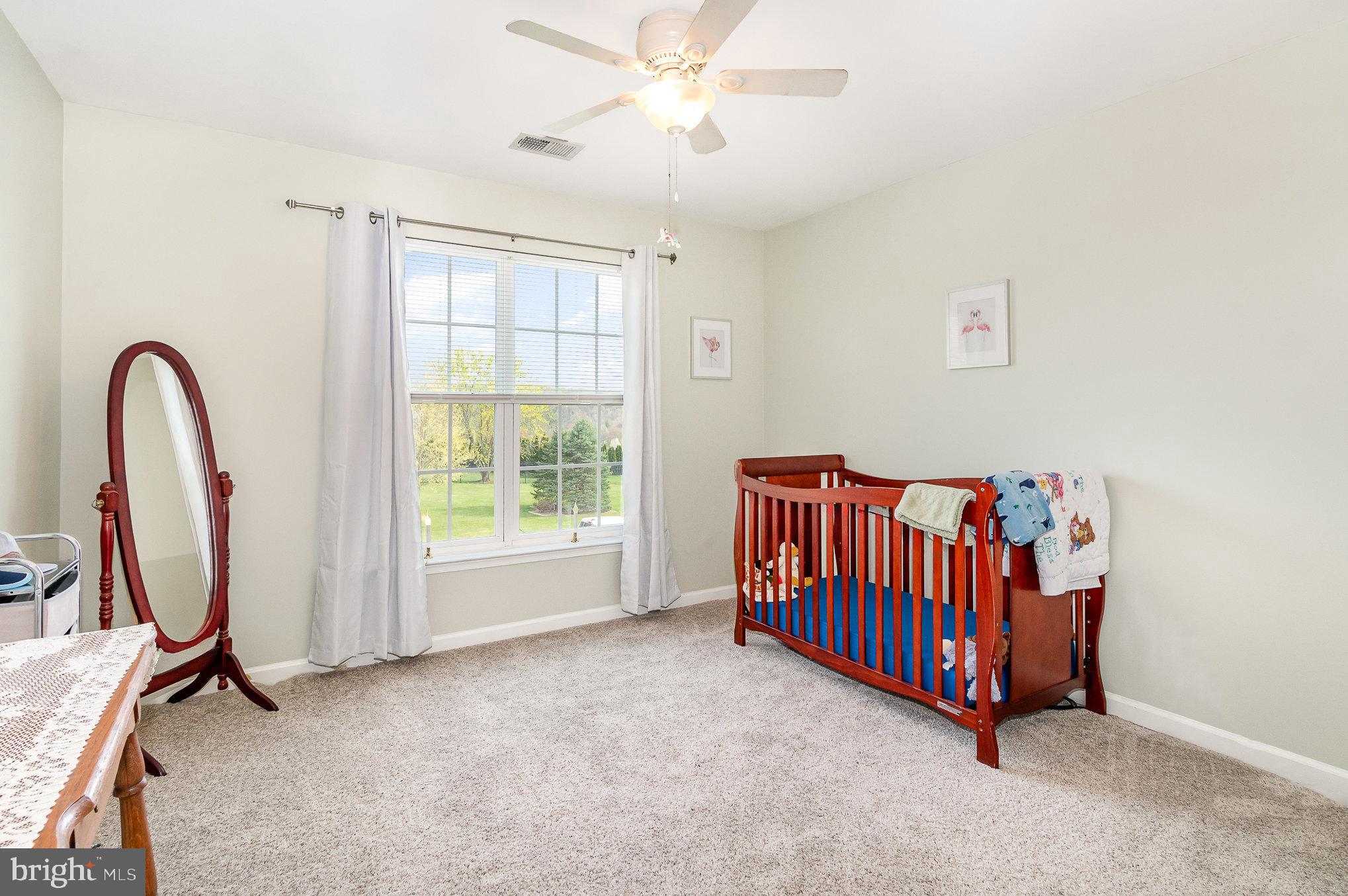 ROLLING HILLS ESTATES - Residential