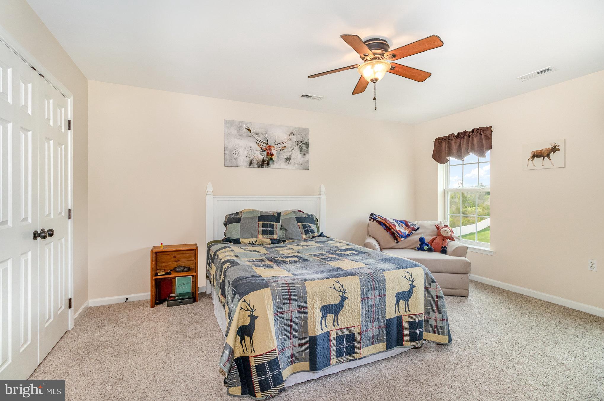 ROLLING HILLS ESTATES - Residential