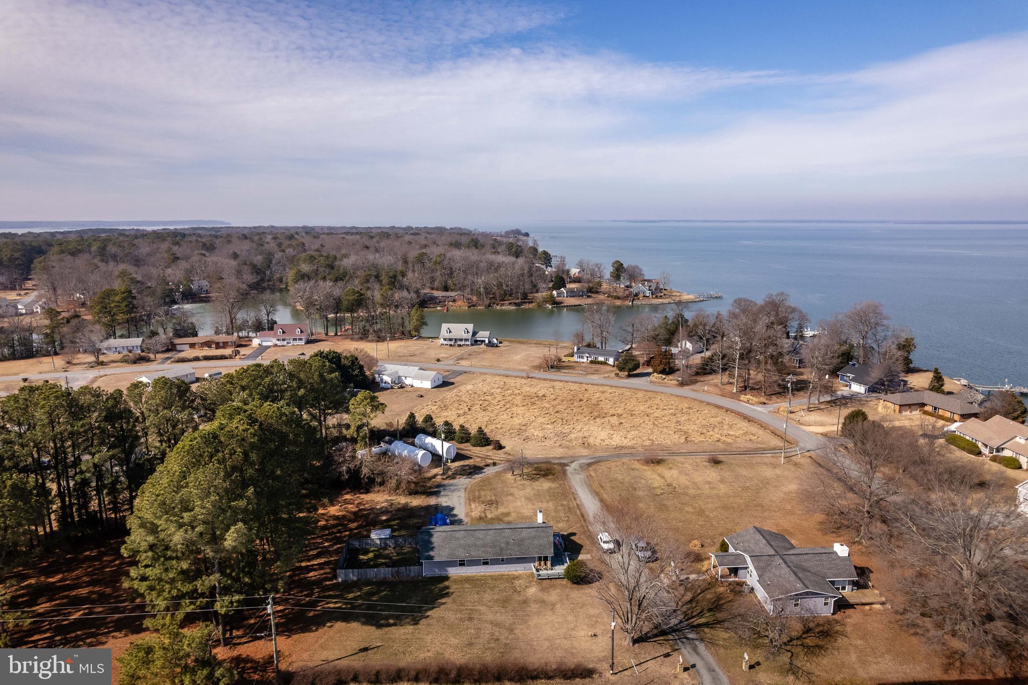 CABIN POINT - Residential