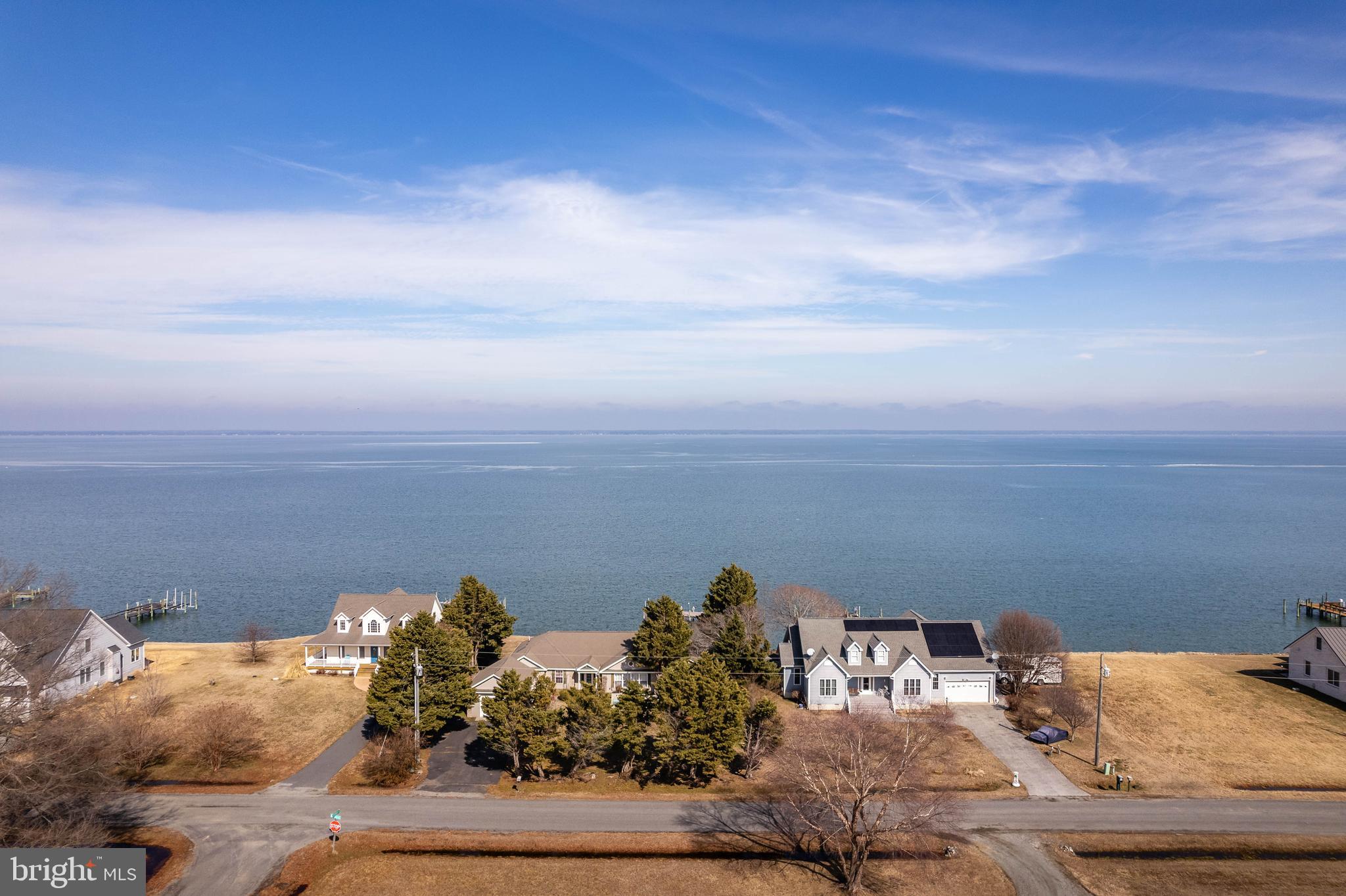CABIN POINT - Residential