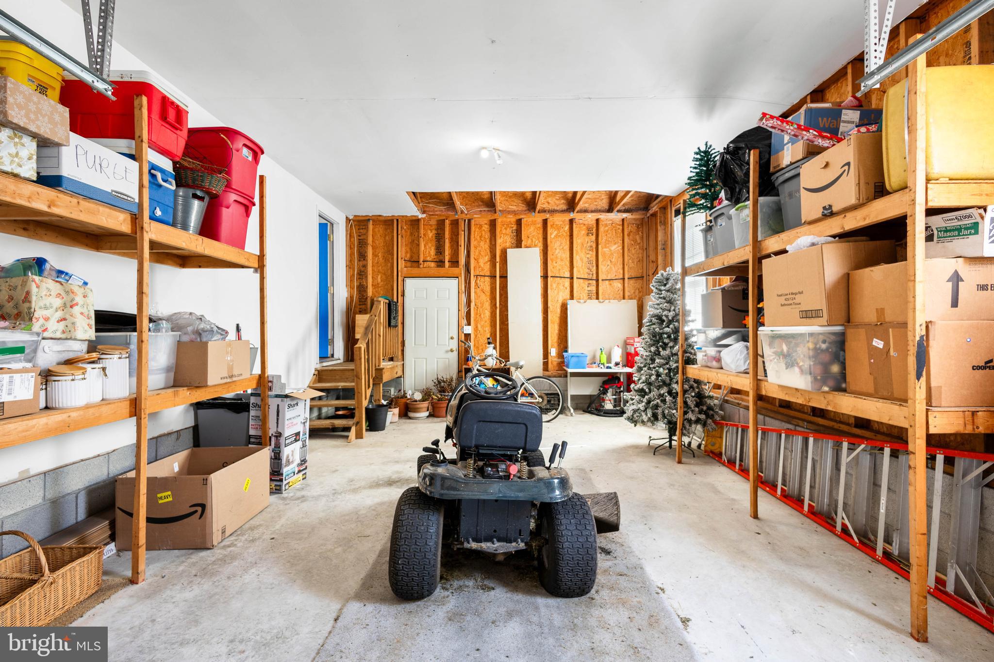 CABIN POINT - Residential