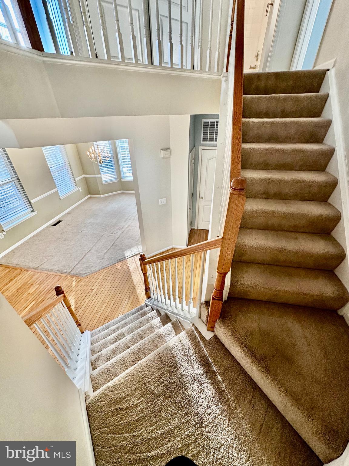 SOUTH RIDING - Residential