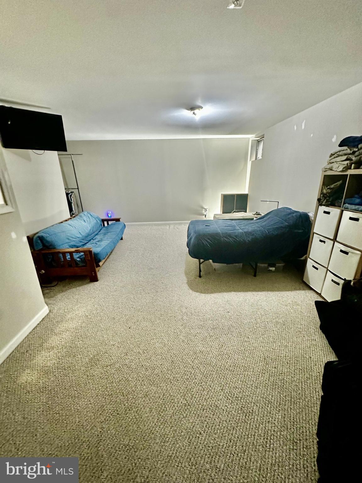 SOUTH RIDING - Residential