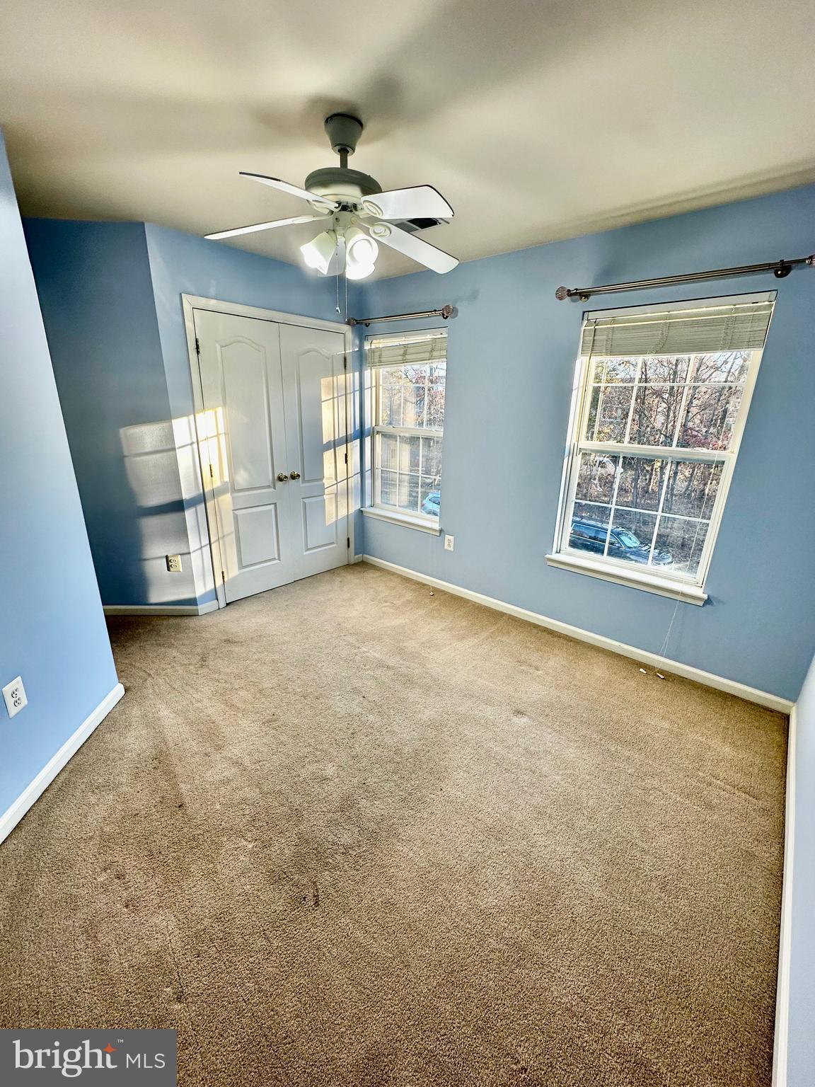 SOUTH RIDING - Residential