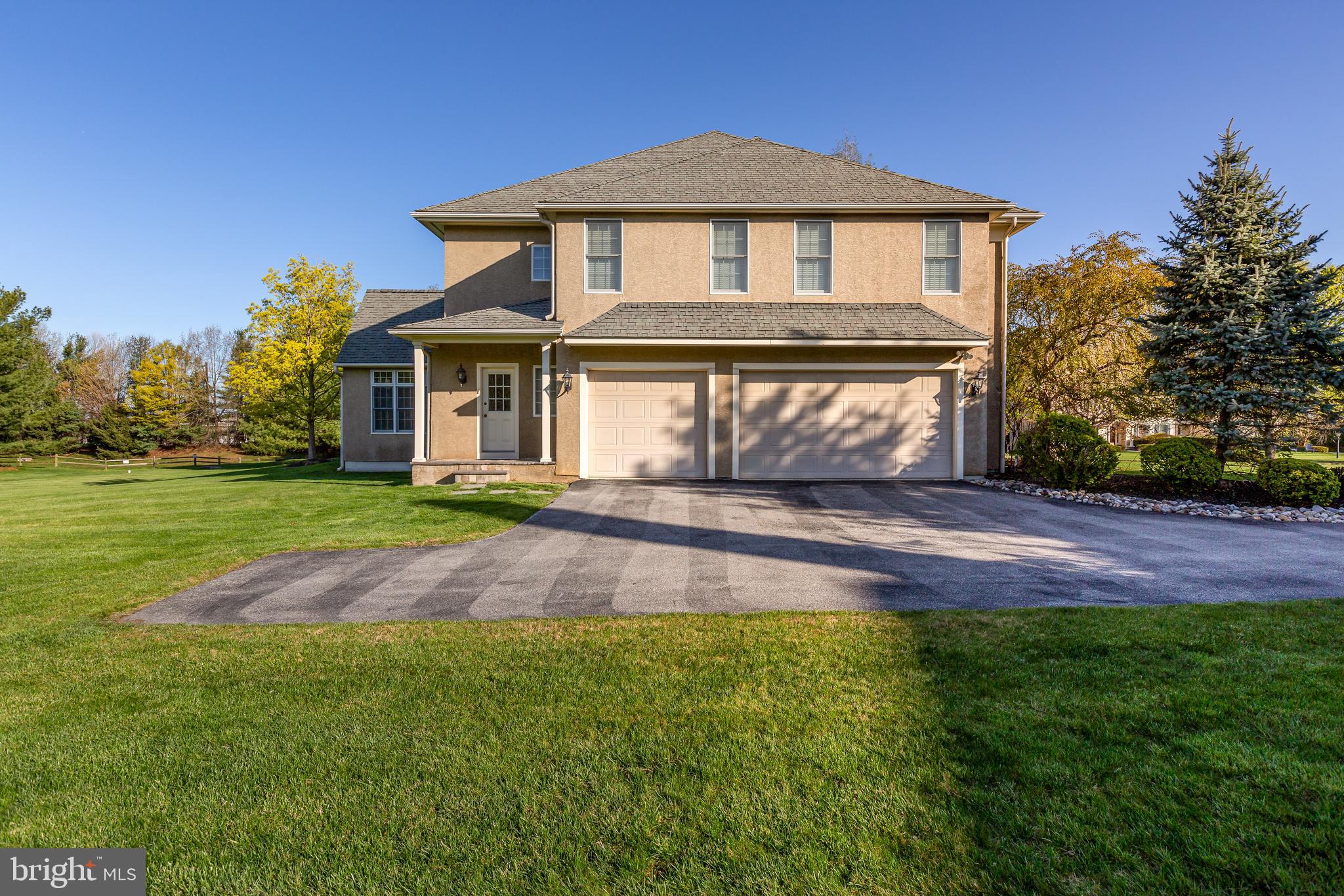 WHITEGATE - Residential