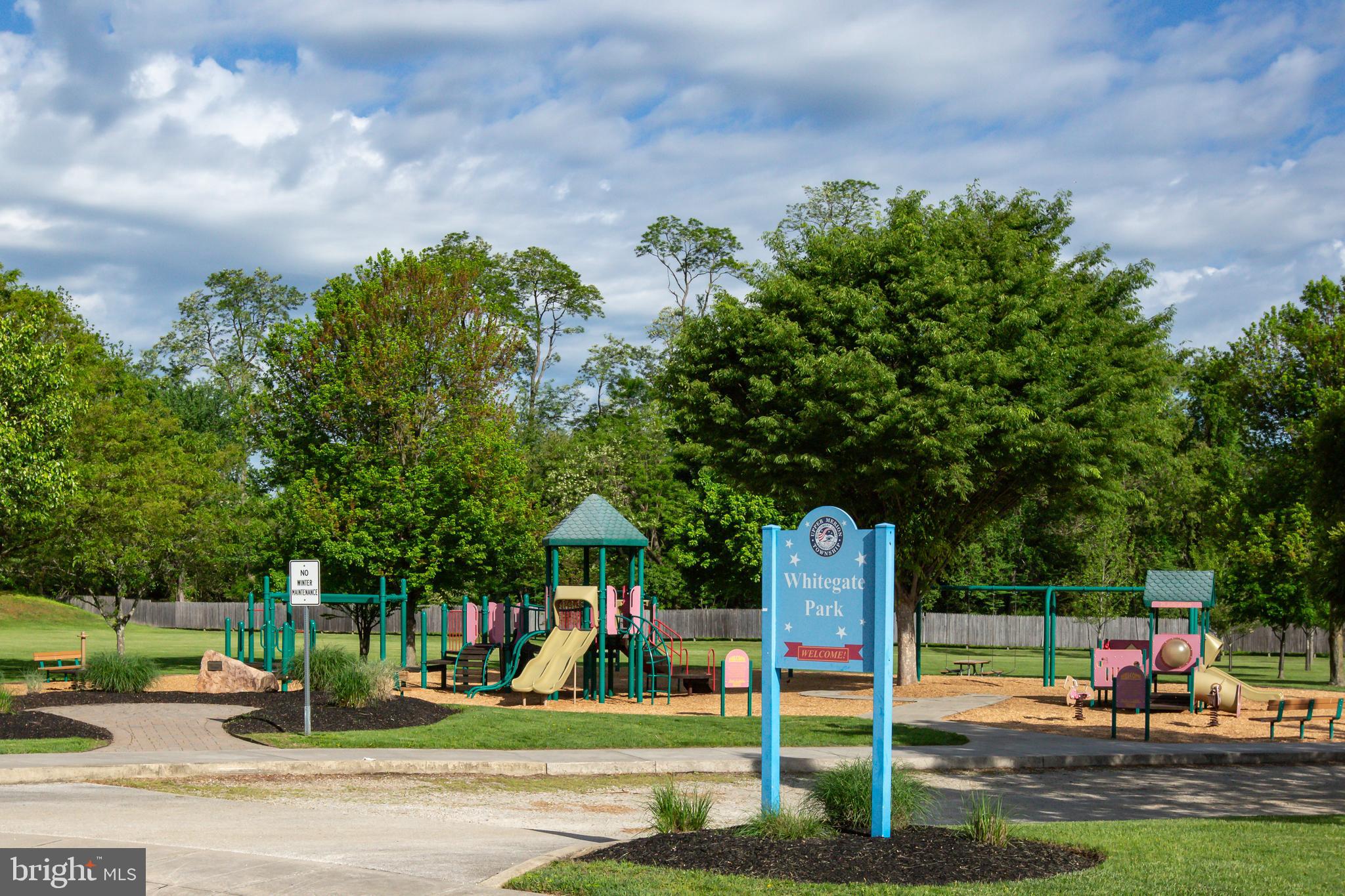 WHITEGATE - Residential