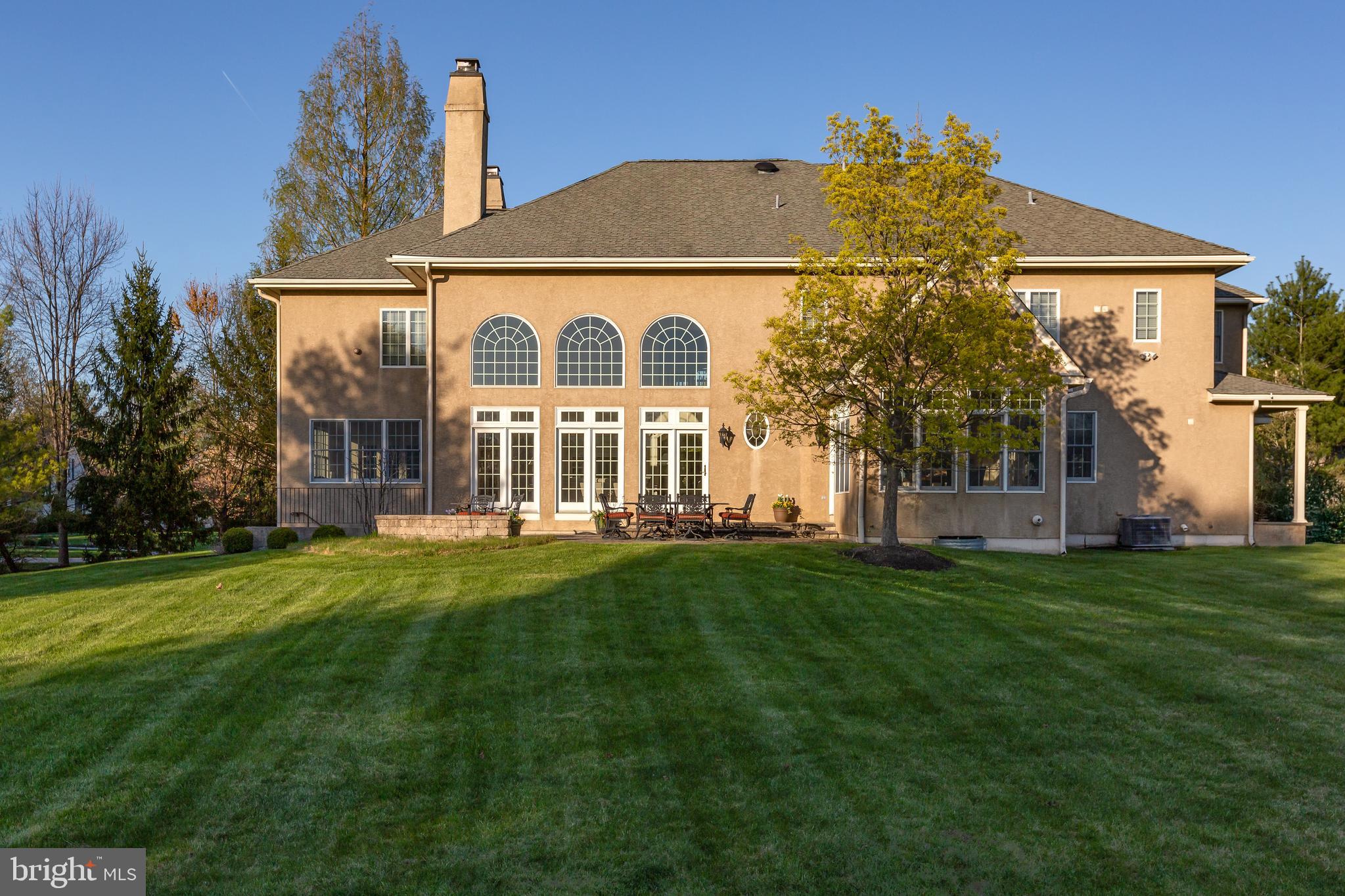 WHITEGATE - Residential