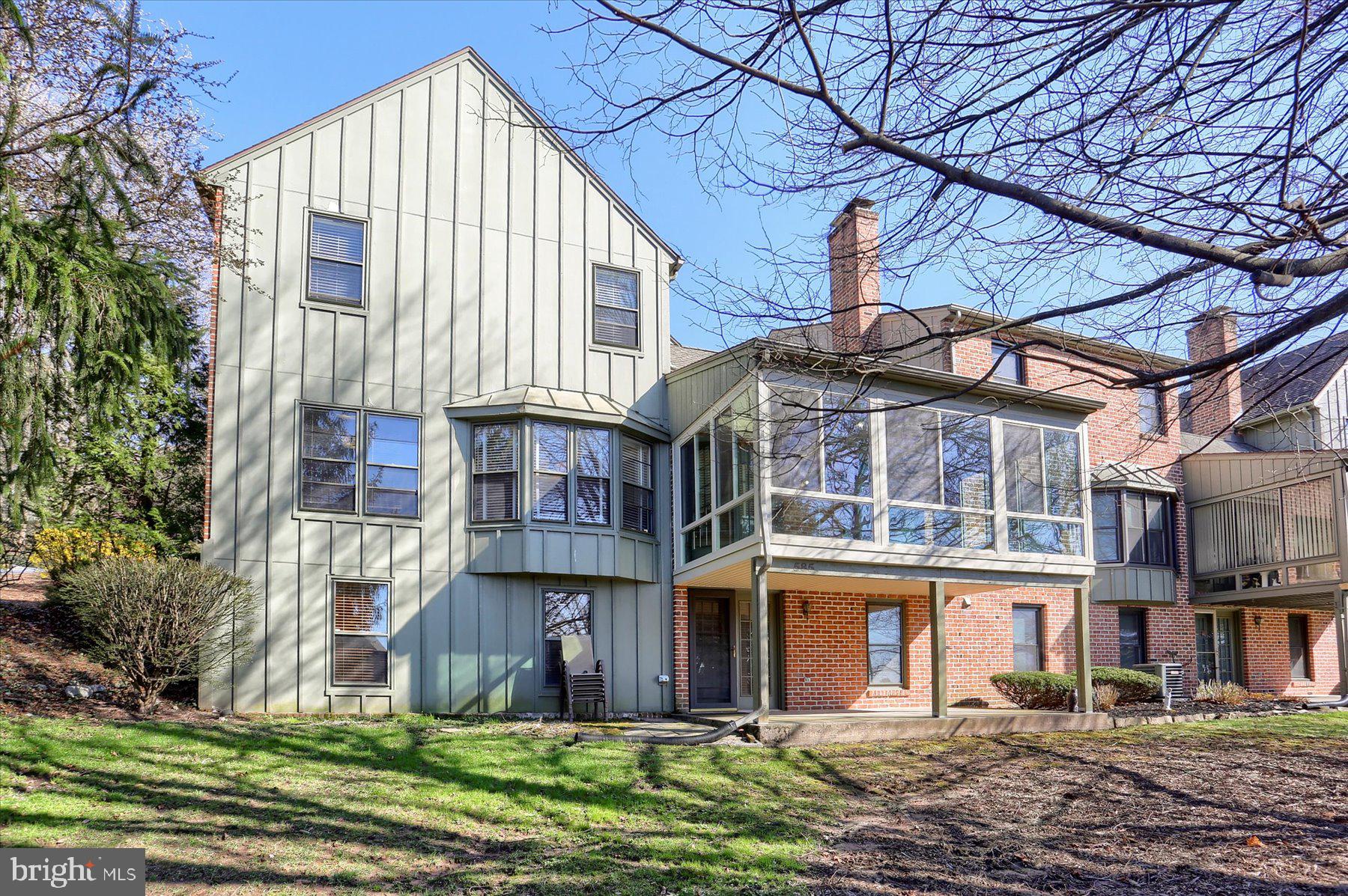 OAKMONT - Residential