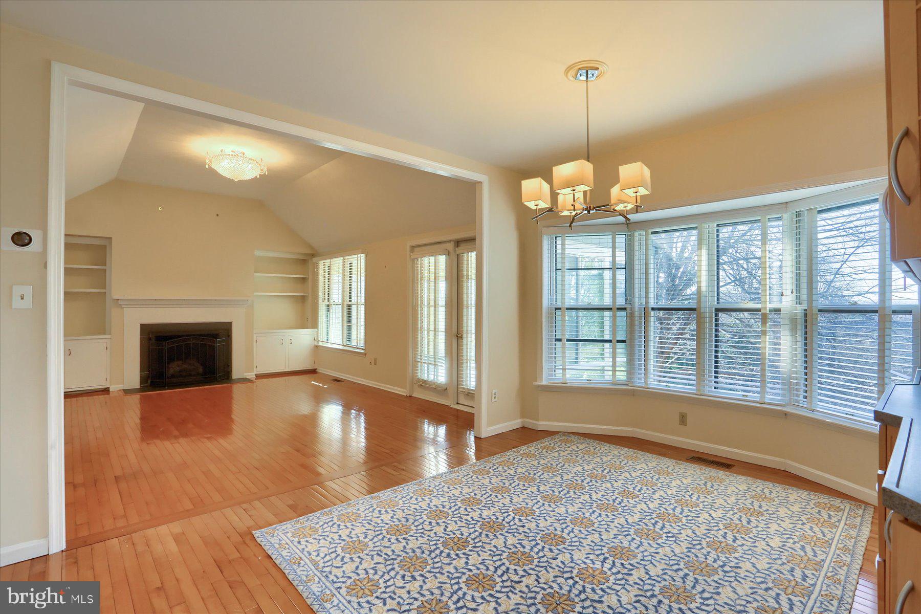 OAKMONT - Residential