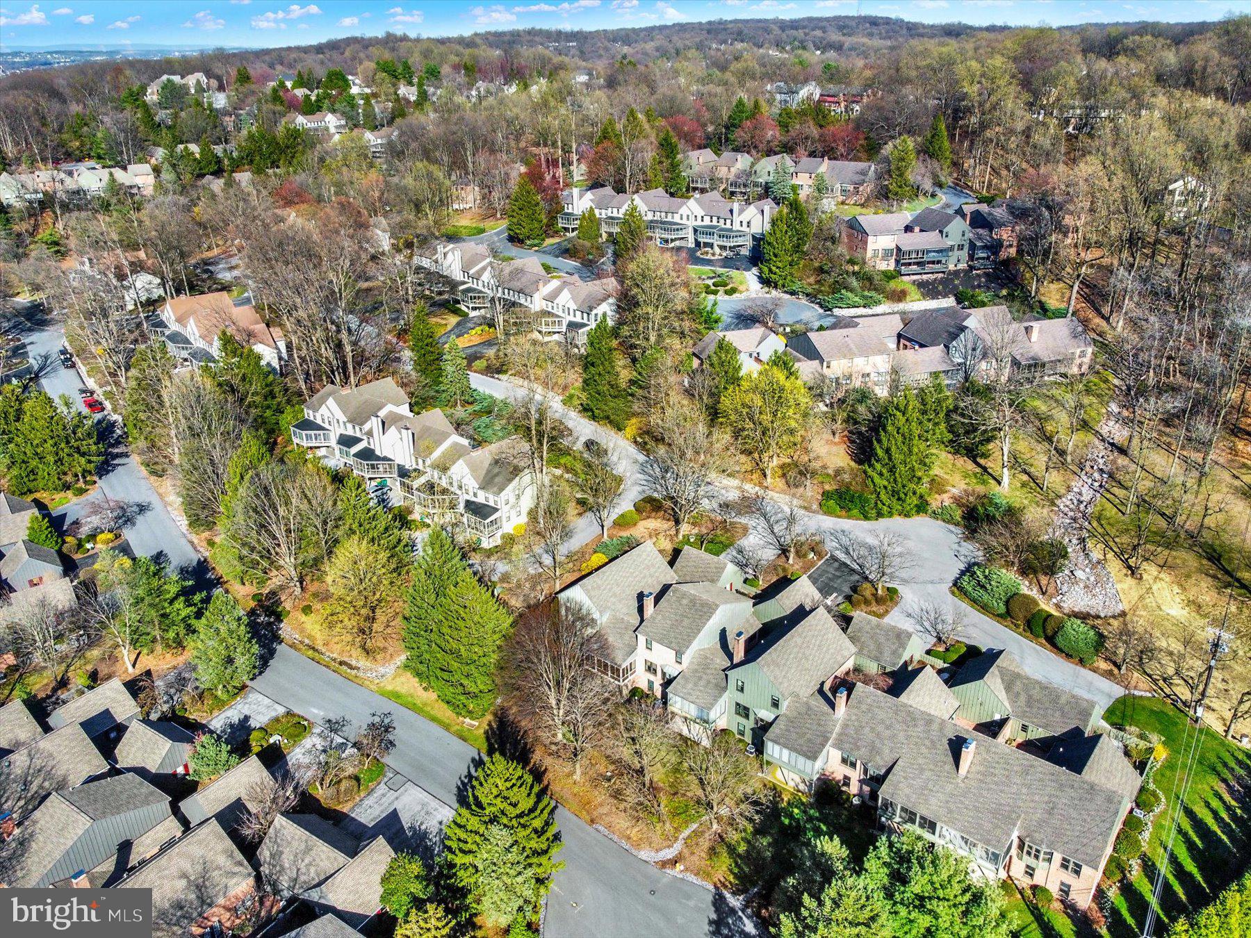 OAKMONT - Residential