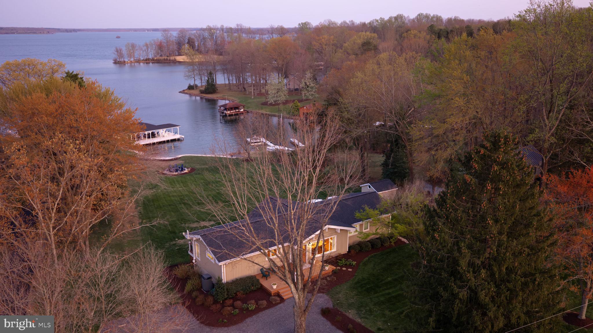 BEAR CASTLE - Residential