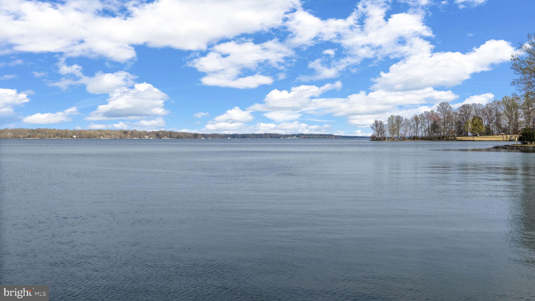 BEAR CASTLE - Residential