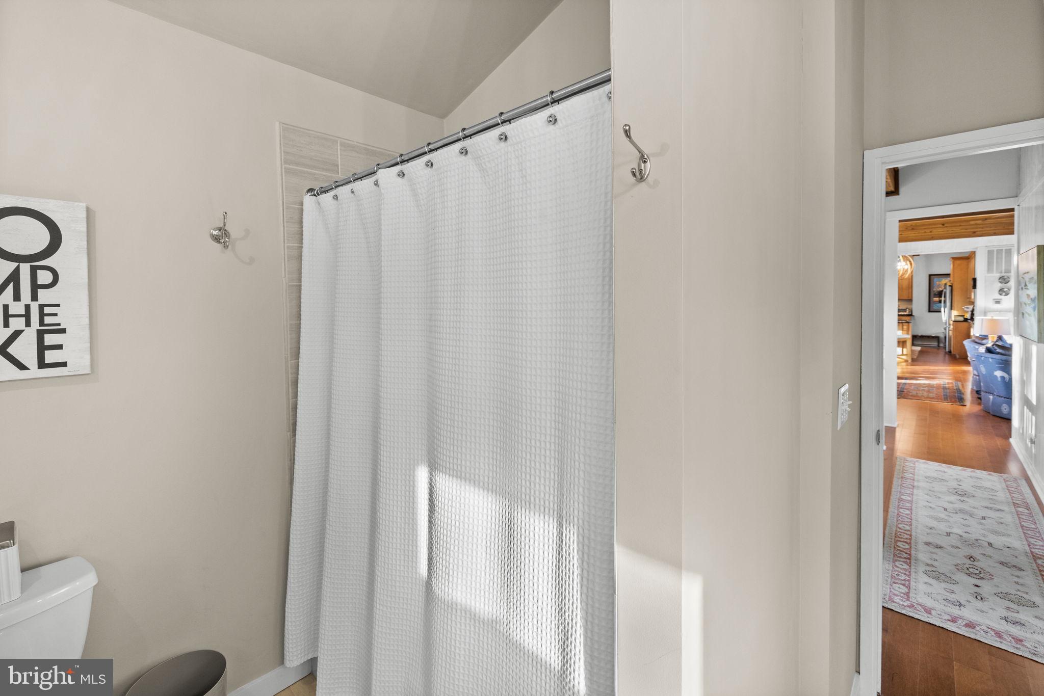 BEAR CASTLE - Residential