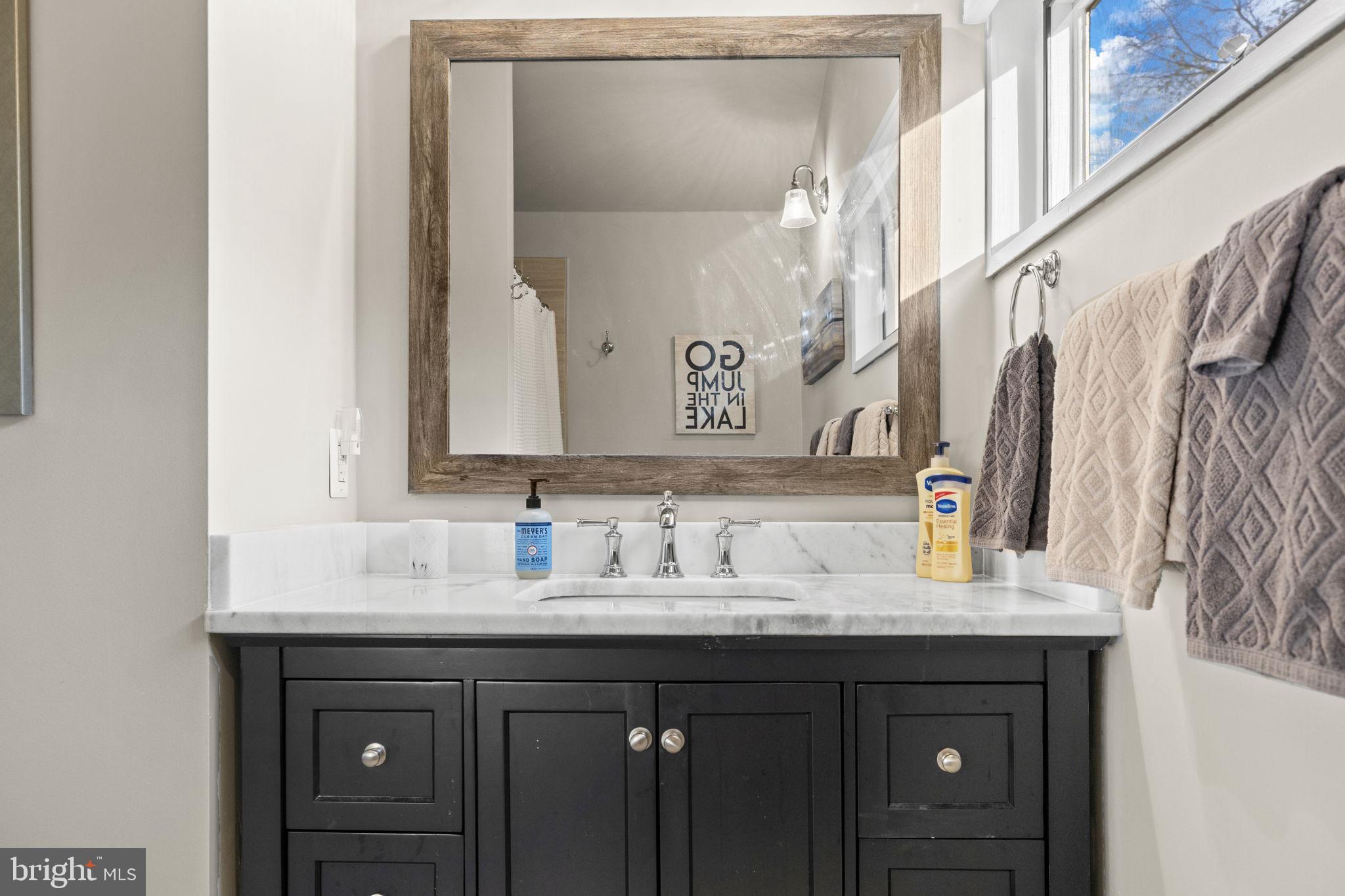 BEAR CASTLE - Residential