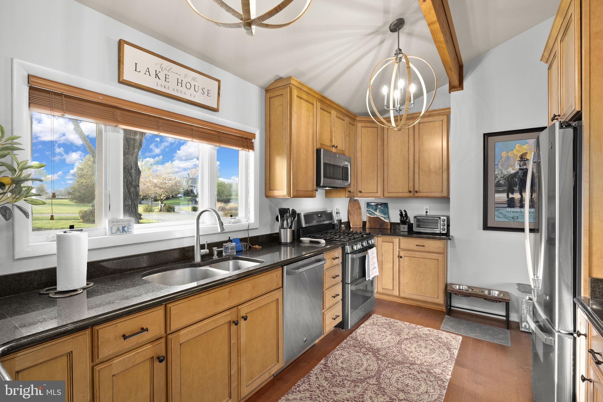 BEAR CASTLE - Residential