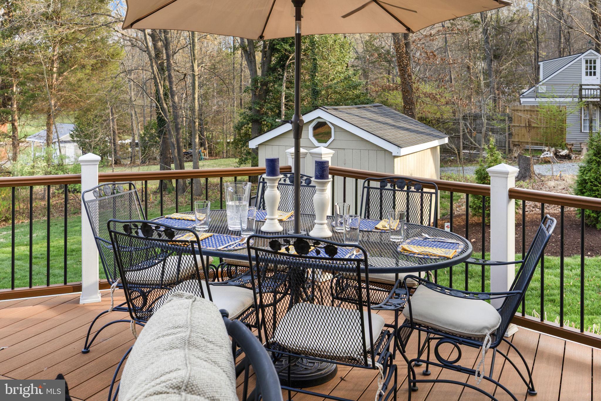 BEAR CASTLE - Residential